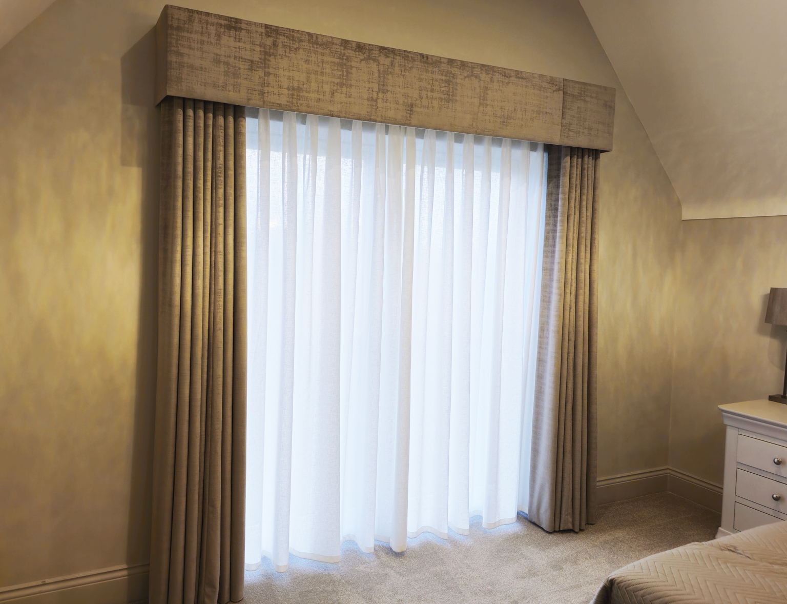 clitheroe-blinds-pelmets-2