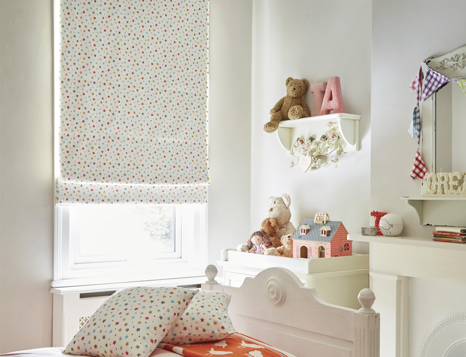 clitheroe-blinds-roman-blind-2