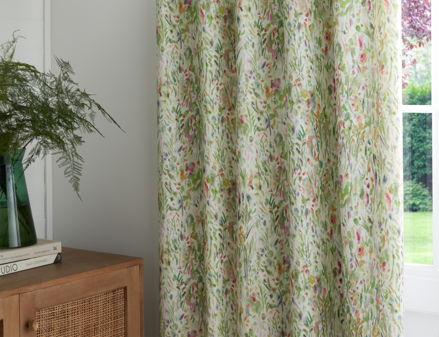 clitheroe-blinds-single-pinch-pleat-curtain-2