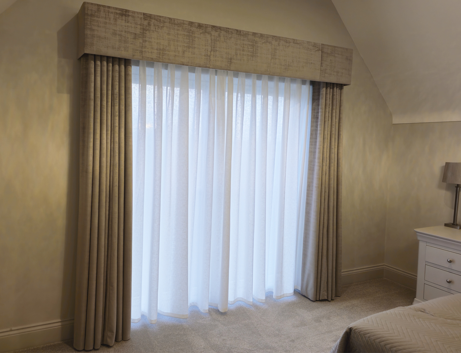 clitheroe-blinds-voile-sheer-curtain-1