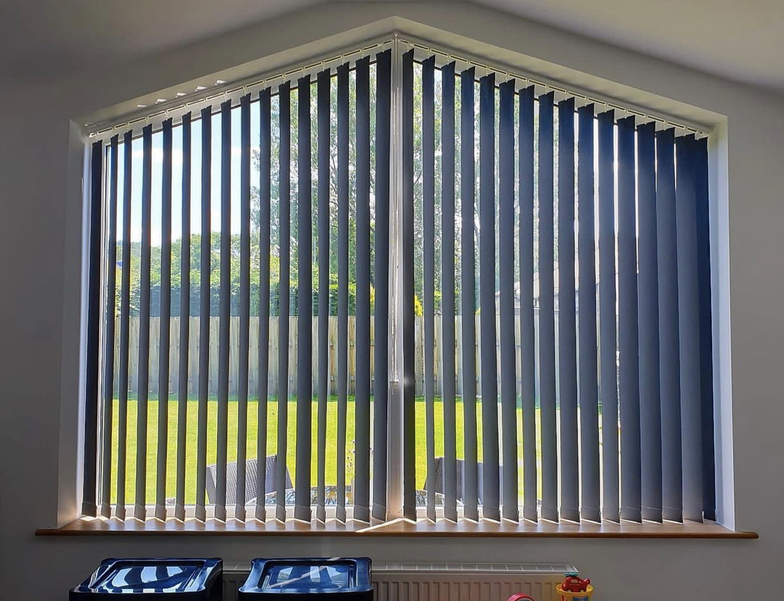 clitheroe-blinds-shaped-blinds-vertcal-blinds-2