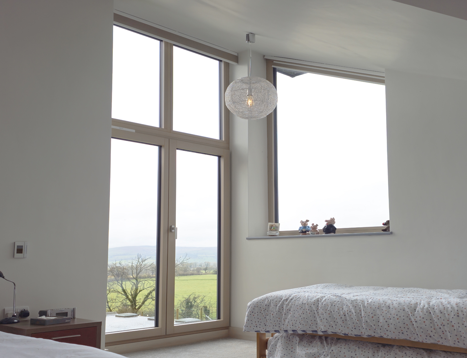 clitheroe-blinds-shaped-pleated-blinds-3