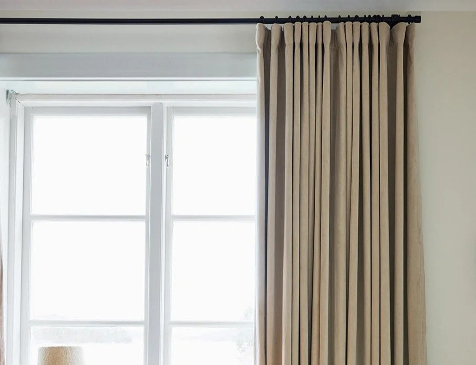 clitheroe-blinds-single-pinch-pleat-curtain-5